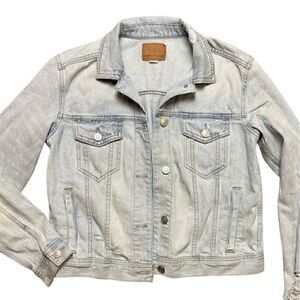 American Eagle Women's Light Blue Denim Jacket Size Small